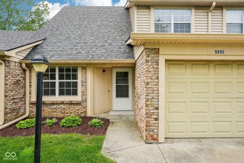 525 Paradise Way E Greenwood IN 46143