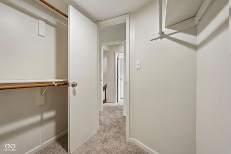 525 Paradise Way E Greenwood IN 46143