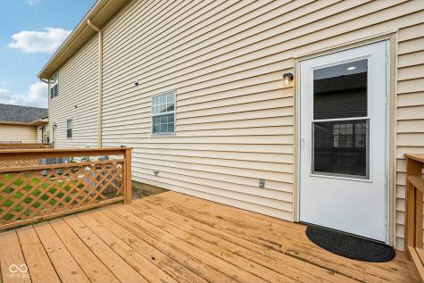 525 Paradise Way E Greenwood IN 46143