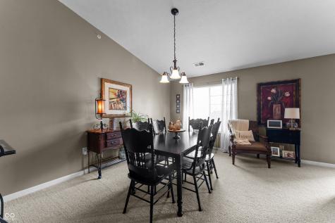 6231 Amber Creek Lane Indianapolis IN 46237