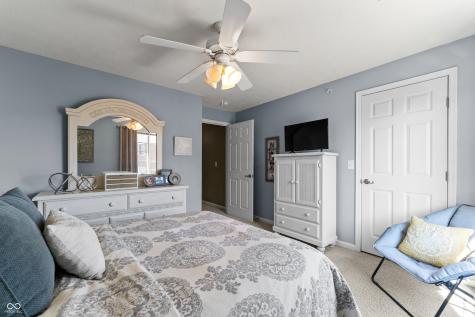 6231 Amber Creek Lane Indianapolis IN 46237