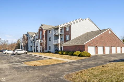 6231 Amber Creek Lane Indianapolis IN 46237