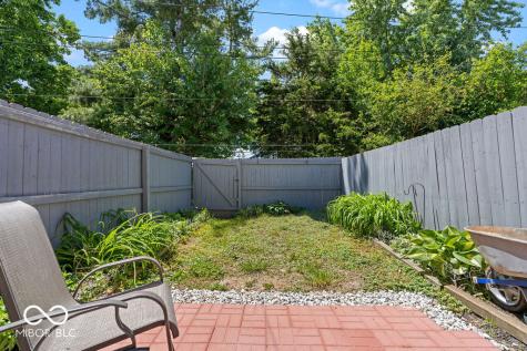2821 Country Estates Drive Indianapolis IN 46227