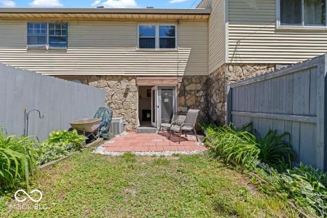 2821 Country Estates Drive Indianapolis IN 46227