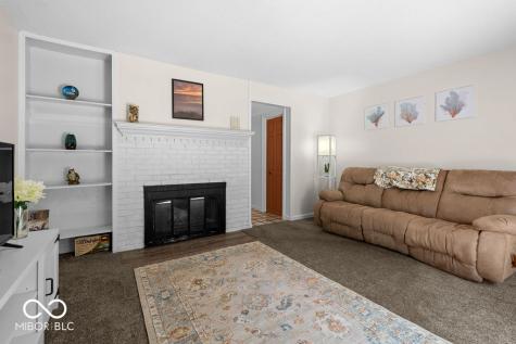 2821 Country Estates Drive Indianapolis IN 46227