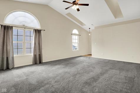 12622 Whisper Way Fishers IN 46037