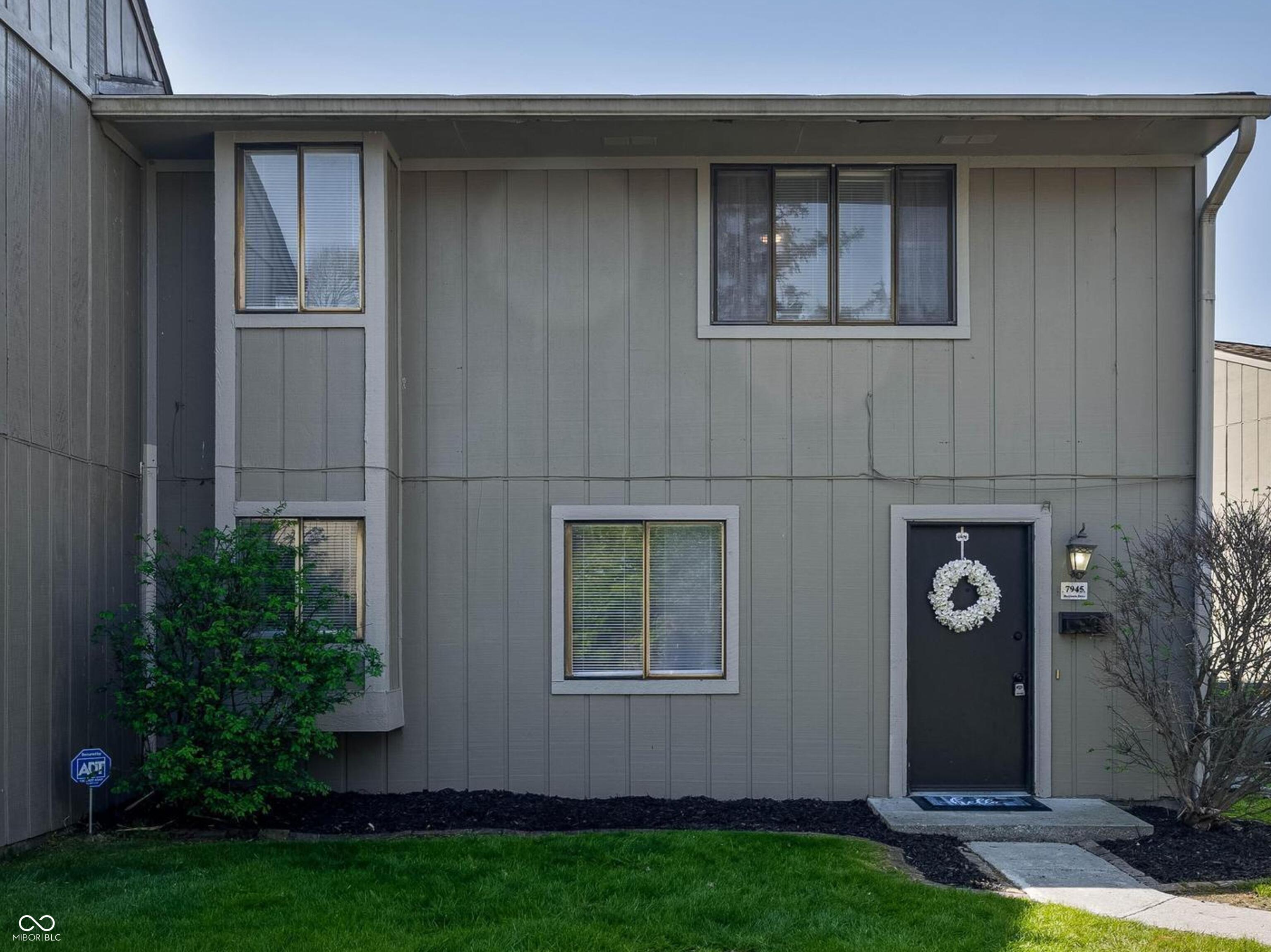 7945 Benjamin Drive Indianapolis IN 46226