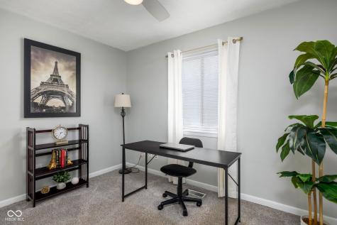 7945 Benjamin Drive Indianapolis IN 46226