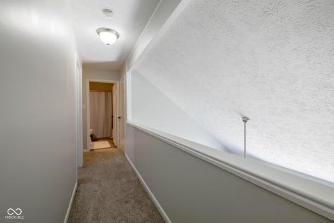 7945 Benjamin Drive Indianapolis IN 46226