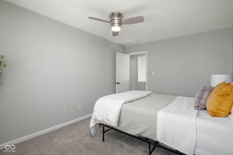 7945 Benjamin Drive Indianapolis IN 46226