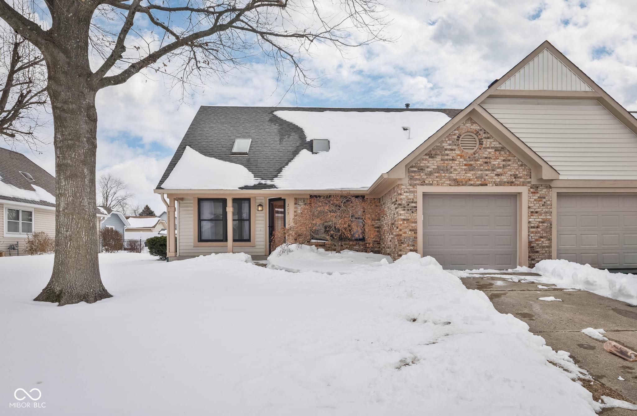 Greenwood IN, 215 Black Maple Court