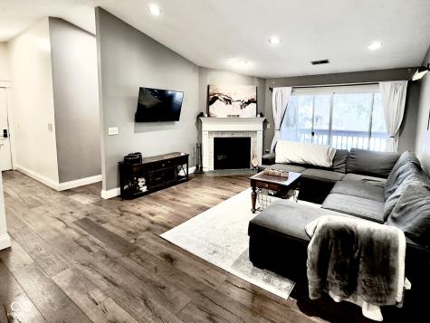 8104 Glenwillow Lane Indianapolis IN 46278