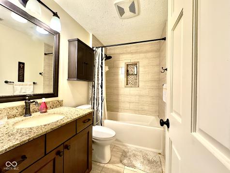 8104 Glenwillow Lane Indianapolis IN 46278
