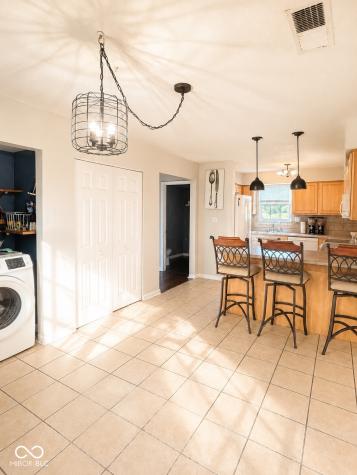 937 Ardsley Drive Indianapolis IN 46234