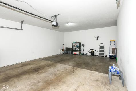 9704 Rialto Trail Carmel IN 46280