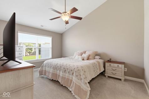9733 Windy Lane Fishers IN 46037