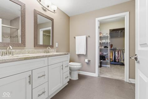 9733 Windy Lane Fishers IN 46037
