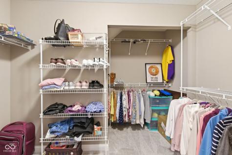 9733 Windy Lane Fishers IN 46037