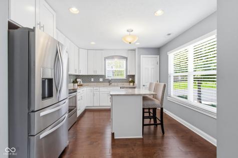 9733 Windy Lane Fishers IN 46037