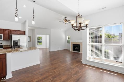 13905 Rue Royale Lane Mccordsville IN 46055