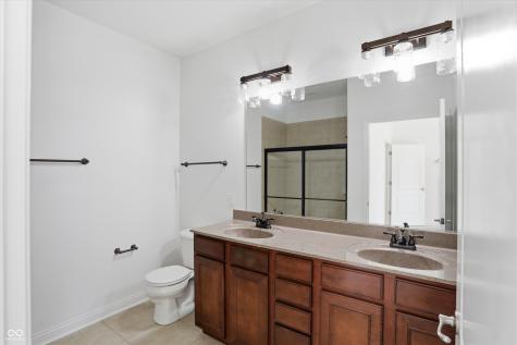 13905 Rue Royale Lane Mccordsville IN 46055