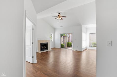 13905 Rue Royale Lane Mccordsville IN 46055