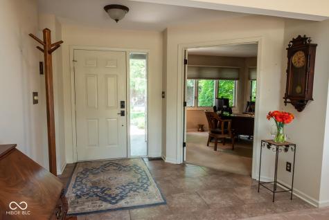 8008 River Bay Drive E Indianapolis IN 46240