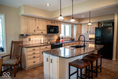 8008 River Bay Drive E Indianapolis IN 46240