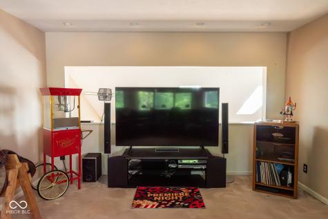 8008 River Bay Drive E Indianapolis IN 46240