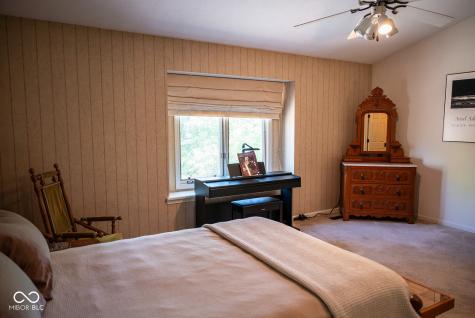 8008 River Bay Drive E Indianapolis IN 46240