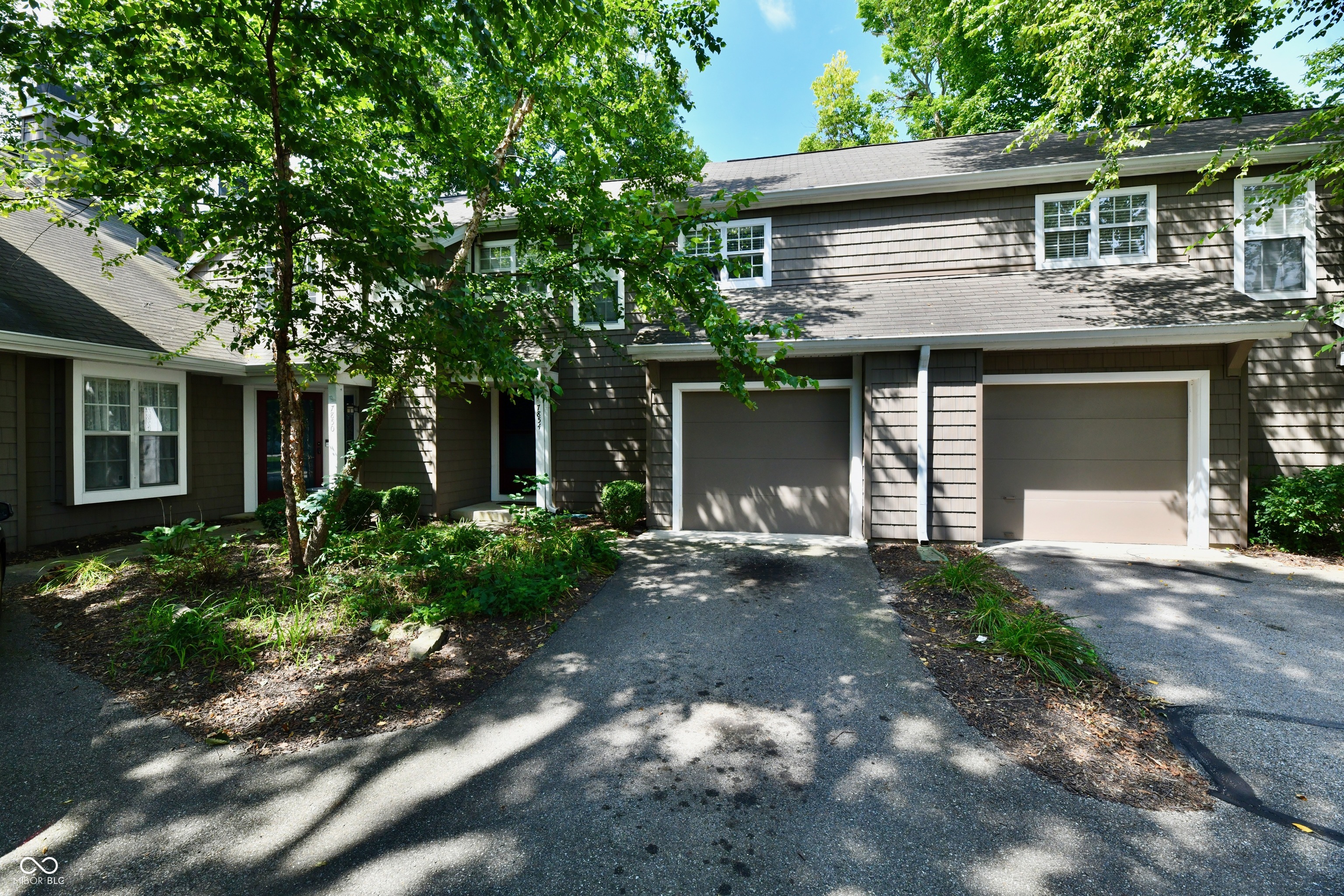 7854 Harbour Isle Indianapolis IN 46240