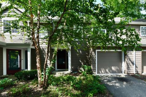 7854 Harbour Isle Indianapolis IN 46240