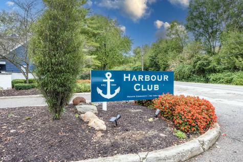 7854 Harbour Isle Indianapolis IN 46240