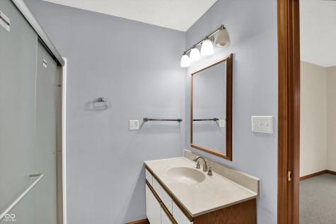75 Dominion Drive Zionsville IN 46077