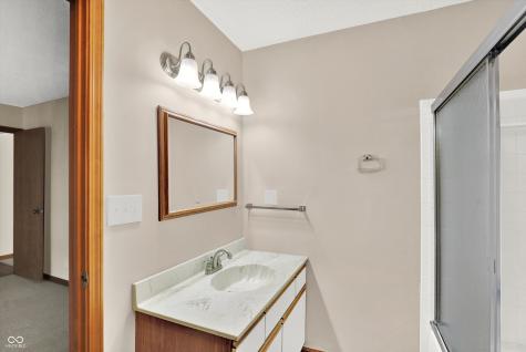 75 Dominion Drive Zionsville IN 46077