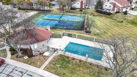 75 Dominion Drive Zionsville IN 46077