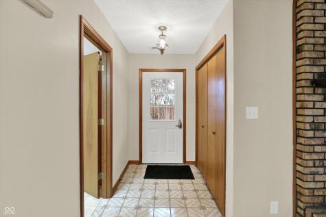 75 Dominion Drive Zionsville IN 46077