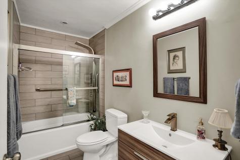 7453 Lions Head Drive Indianapolis IN 46260