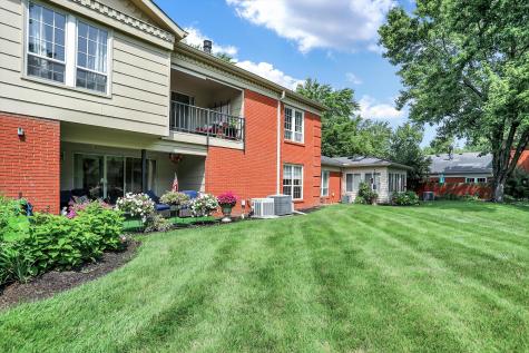 7453 Lions Head Drive Indianapolis IN 46260