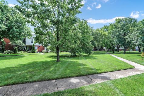 7453 Lions Head Drive Indianapolis IN 46260