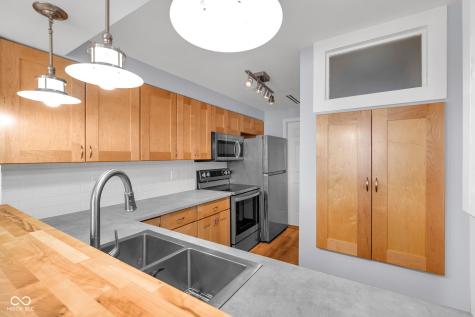 3215 Sandpiper N Drive Indianapolis IN 46268