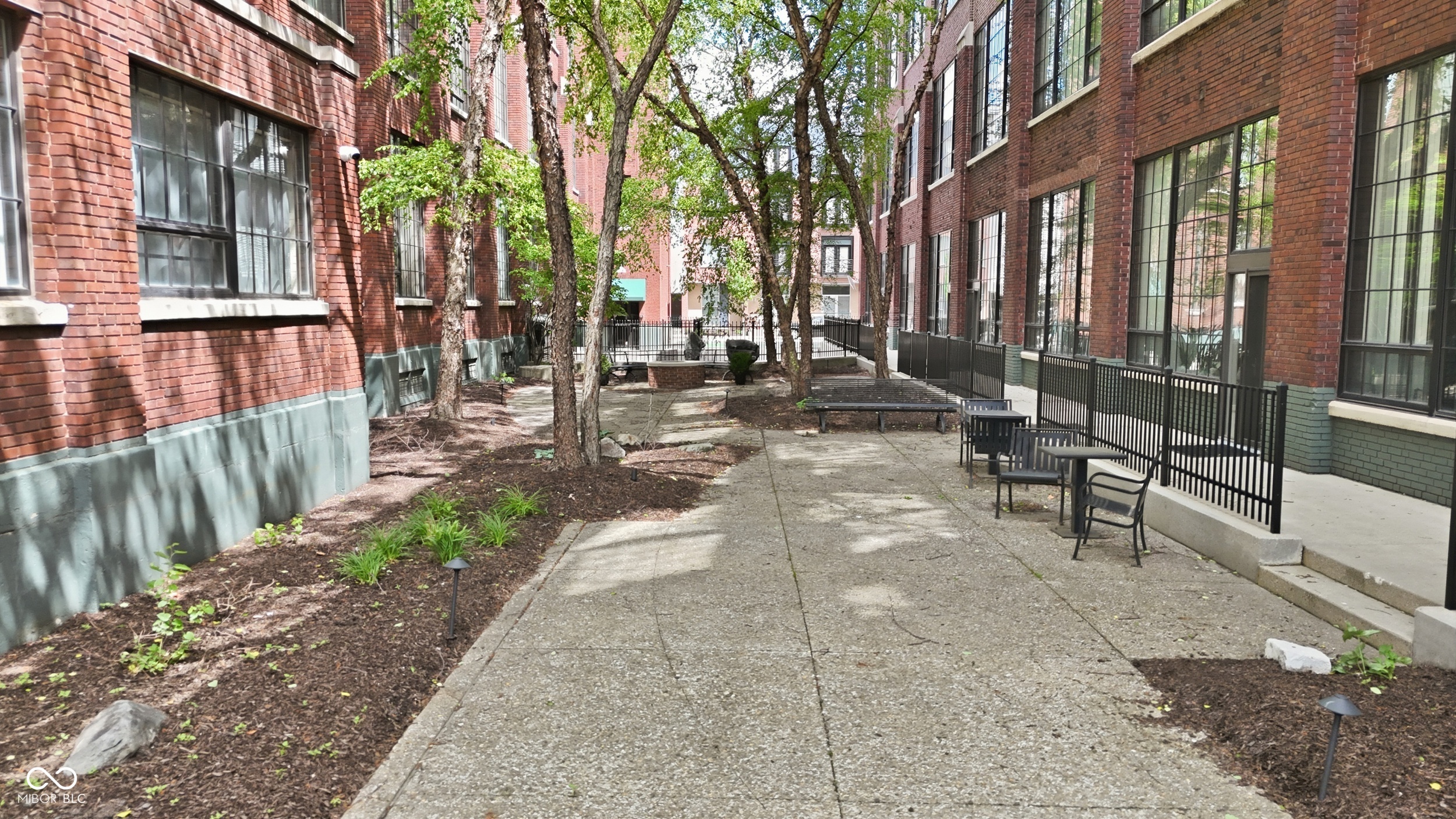 624 E Walnut Street Indianapolis IN 46204