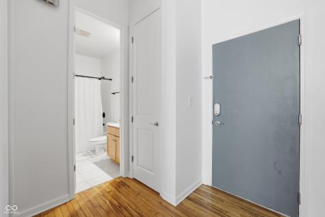 624 E Walnut Street Indianapolis IN 46204