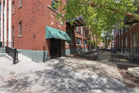 624 E Walnut Street Indianapolis IN 46204