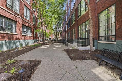 624 E Walnut Street Indianapolis IN 46204