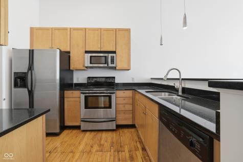 624 E Walnut Street Indianapolis IN 46204