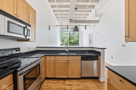 624 E Walnut Street Indianapolis IN 46204