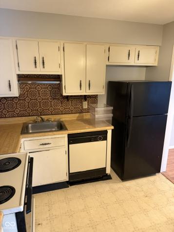 6076 Wingedfoot Court Indianapolis IN 46254