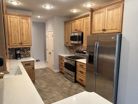 9544 Cedar Springs Drive Indianapolis IN 46260