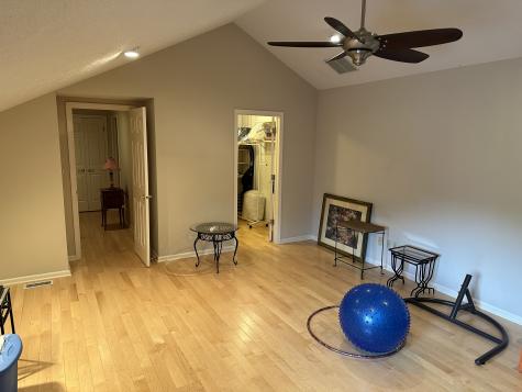9544 Cedar Springs Drive Indianapolis IN 46260